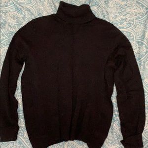 Warm black turtle neck